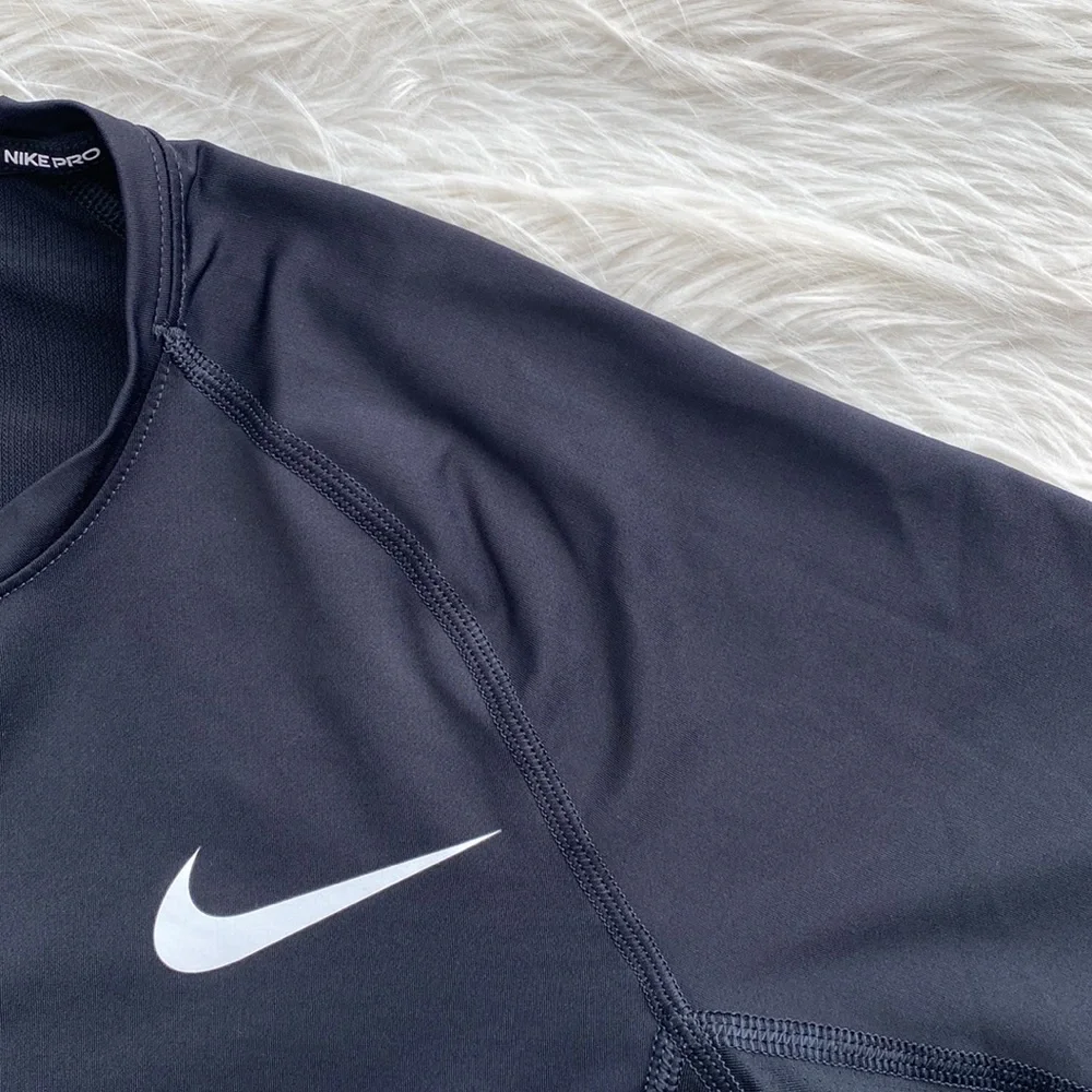 Nike | PRO Short Sleeve Top